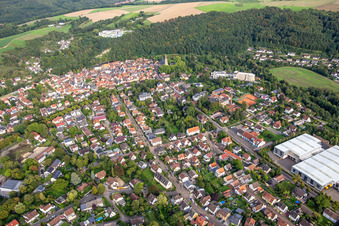 Ortsansicht von Westen in Meisenheim im Bundesland Rheinland-Pfalz, Deutschland
