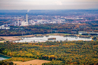 Luftbild von Kieswerk Baggersee in Hagenbach im Bundesland Rheinland-Pfalz, Deutschland
