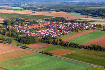 Barbelroth von Südosten im Bundesland Rheinland-Pfalz, Deutschland