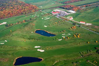Gelände des Golfplatz Golfclub Urloffen im Ortsteil Zimmern in Appenweier im Bundesland Baden-Württemberg, Deutschland