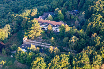 Luftbild von Tagungshaus in Gœrsdorf im Bundesland Bas-Rhin, Frankreich