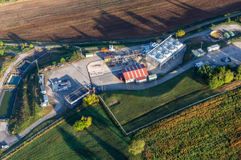 Schrägluftbild von EDF- Géothermie de Soultz sous Forets in Soultz-sous-Forêts im Bundesland Bas-Rhin, Frankreich