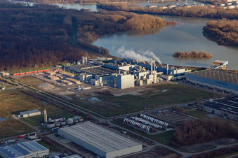 Papierfabrik Palm von Nordwesten in Wörth am Rhein im Bundesland Rheinland-Pfalz, Deutschland