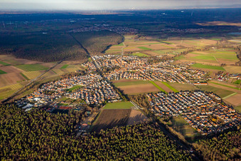 Im Winter von Südwesten in Rheinzabern im Bundesland Rheinland-Pfalz, Deutschland