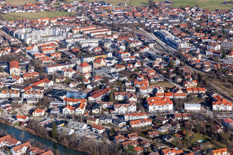 Zwischen B11 und Bahnlinie in Wolfratshausen im Bundesland Bayern, Deutschland
