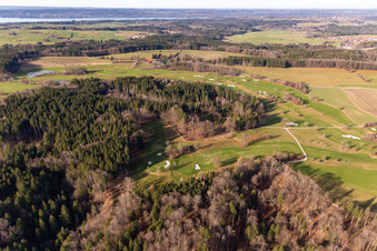 Luftbild von Golfclub Berkramerhof im Ortsteil Dorfen in Icking im Bundesland Bayern, Deutschland