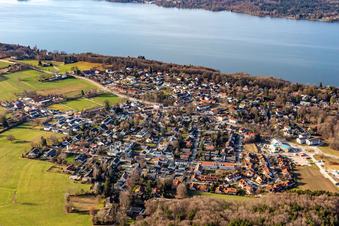 Berg im Bundesland Bayern, Deutschland aus der Luft