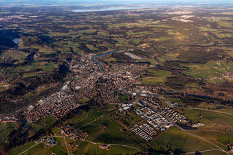 Bad Tölz von Südosten im Bundesland Bayern, Deutschland