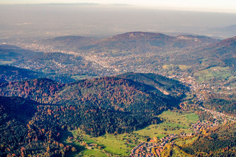 Stadt von Süden in Baden-Baden im Bundesland Baden-Württemberg, Deutschland