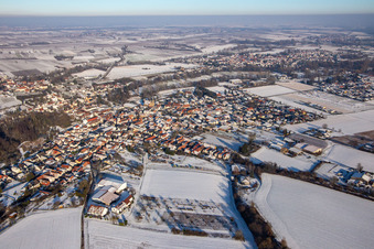 Ingenheim aus Südwesten bei Schnee in Billigheim-Ingenheim im Bundesland Rheinland-Pfalz, Deutschland