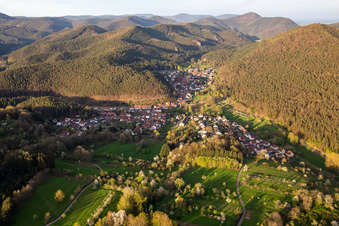 Spirkelbach von Südwesten im Bundesland Rheinland-Pfalz, Deutschland