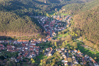 Hauptstr in Spirkelbach im Bundesland Rheinland-Pfalz, Deutschland