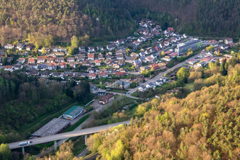 Schlossgartenstr in Wilgartswiesen im Bundesland Rheinland-Pfalz, Deutschland