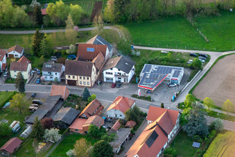 Esso Tankstelle Kurt Pfalzgraf in Oberhausen im Bundesland Rheinland-Pfalz, Deutschland