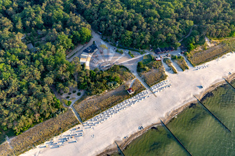Strand und Kurplatz Zempin im Bundesland Mecklenburg-Vorpommern, Deutschland
