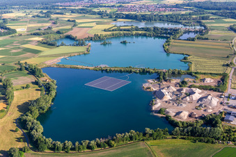 Luftbild von Schwimmender Solarpark auf Baggersee in Leimersheim im Bundesland Rheinland-Pfalz, Deutschland