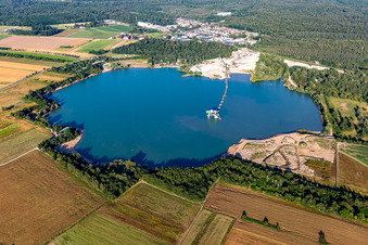 Epplesee von Westen im Ortsteil Forchheim in Rheinstetten im Bundesland Baden-Württemberg, Deutschland