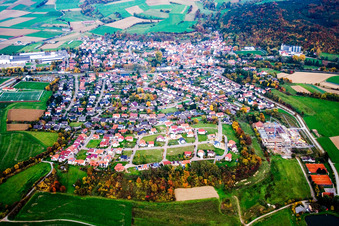 Zuzenhausen von Westen im Bundesland Baden-Württemberg, Deutschland