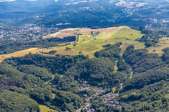 Luftbild von Flugplatz Idar-Oberstein/Göttschied im Bundesland Rheinland-Pfalz, Deutschland