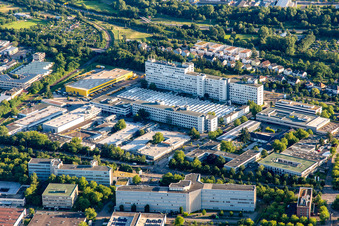 Luftbild von Siemens AG, Fertigungs- und Entwicklungsstandort Karlsruhe im Ortsteil Knielingen im Bundesland Baden-Württemberg, Deutschland