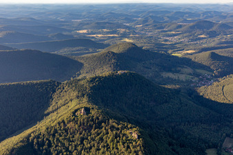 Ruine Hohenburg in Lembach im Bundesland Bas-Rhin, Frankreich