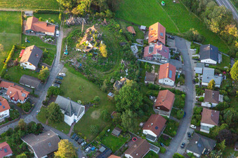 Evangelische Kirche Siedelsbrunn und   Ahrend Consulting GmbH Nicola Ahrend in Wald-Michelbach im Bundesland Hessen, Deutschland