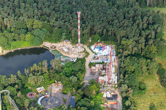Luftbild von Achterbahn Sky Scream im Holiday Park Germany in Haßloch im Bundesland Rheinland-Pfalz, Deutschland