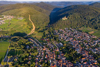 Luftbild von Klingbachtal in Klingenmünster im Bundesland Rheinland-Pfalz, Deutschland