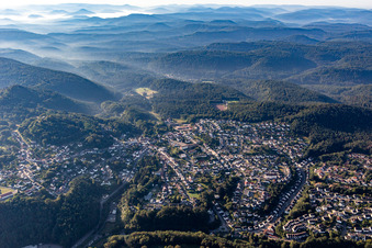 Lemberg von Nordwesten im Bundesland Rheinland-Pfalz, Deutschland