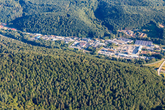 Industriegebiet mi Betonwerk   Lithonplus GmbH & Co. KG,   Dennerle GmbH in Münchweiler an der Rodalb im Bundesland Rheinland-Pfalz, Deutschland