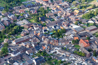 An d. Maar im Ortsteil Kückhoven in Erkelenz im Bundesland Nordrhein-Westfalen, Deutschland