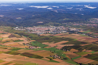 Luftbild von Bad Bergzabern von Südosten im Bundesland Rheinland-Pfalz, Deutschland
