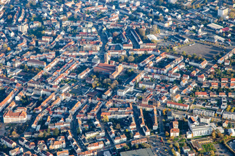 Winzler Straße und St. Anton in Pirmasens im Bundesland Rheinland-Pfalz, Deutschland