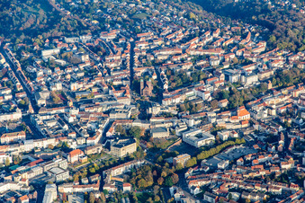 Schlossstraße und St. Pirmin in Pirmasens im Bundesland Rheinland-Pfalz, Deutschland