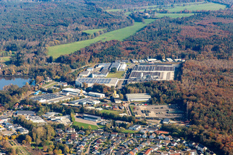 Industriegebiet Ost mit Wasem Logistik GmbH,  HKL Center Homburg und Chr. Ufer GmbH im Ortsteil Eichelscheiderhof in Waldmohr im Bundesland Rheinland-Pfalz, Deutschland