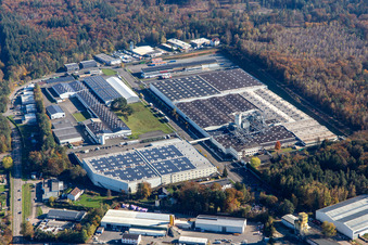 Industriegebiet Ost mit Wasem Logistik GmbH,  HKL Center Homburg und Drum GmbH & Co. KG im Ortsteil Eichelscheiderhof in Waldmohr im Bundesland Rheinland-Pfalz, Deutschland