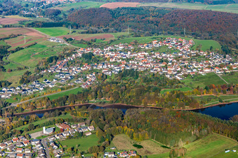 Ohmbach-Stausee im Ortsteil Sand in Schönenberg-Kübelberg im Bundesland Rheinland-Pfalz, Deutschland