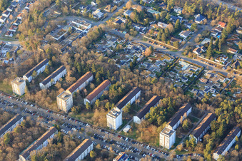 Elbinger Straße, Kolberger Straße im Ortsteil Waldstadt in Karlsruhe im Bundesland Baden-Württemberg, Deutschland