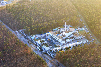 Im Rückbau befindliche Wiederaufarbeitungsanlage Karlsruhe (WAK) in Linkenheim-Hochstetten im Bundesland Baden-Württemberg, Deutschland
