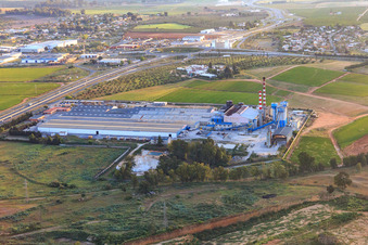 Firmgelände von Verallia in Alcalá de Guadaíra im Bundesland Sevilla, Spanien