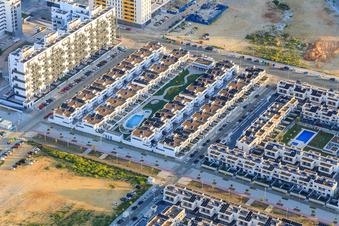 Neubaugebiet an der Jose luis lopez Perez mit  Arquitecto Técnico - Roberto Roldán in Dos Hermanas im Bundesland Sevilla, Spanien