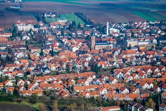 Innnenstadt von Südwesten in Kandel im Bundesland Rheinland-Pfalz, Deutschland