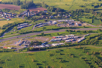 Autobahnratplatz Aire de Saverne Eckartswiller an der A4 im Bundesland Bas-Rhin, Frankreich