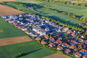 Neubaugebiet Auf d. Ebene, Zum Hühnerbühl im Ortsteil Edelfingen in Bad Mergentheim im Bundesland Baden-Württemberg, Deutschland