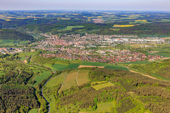 Stadtansicht aus Osten in Tauberbischofsheim im Bundesland Baden-Württemberg, Deutschland