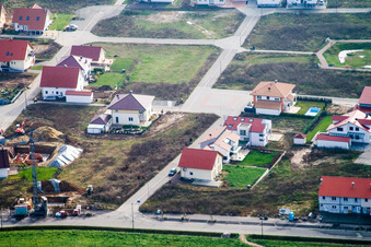 Am Höhenweg in Kandel im Bundesland Rheinland-Pfalz, Deutschland aus der Vogelperspektive