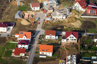 Am Höhenweg in Kandel im Bundesland Rheinland-Pfalz, Deutschland von oben gesehen