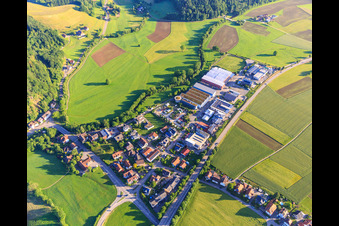 Am Stollen mit Wasserkraft Volk AG, Deco Point Mayer und Götz + Moriz GmbH - Baustoffe in Gutach im Breisgau im Bundesland Baden-Württemberg, Deutschland