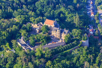 Luftaufnahme von Schloss Mansfeld im Bundesland Sachsen-Anhalt, Deutschland