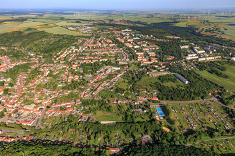Stadtübersicht aus Osten in Hettstedt im Bundesland Sachsen-Anhalt, Deutschland